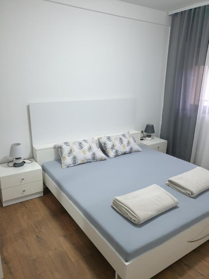 Mar Lux Appartement Kumanovo Buitenkant foto