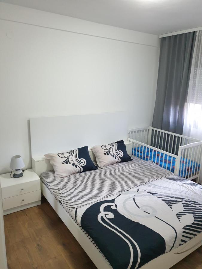 Mar Lux Appartement Kumanovo Buitenkant foto